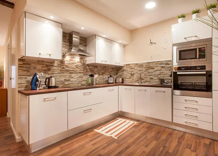 Fos Apartamento